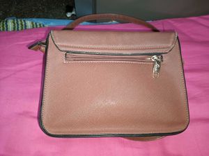 Lavie Sling Bag