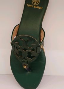 Tory Burch Flats V Shape
