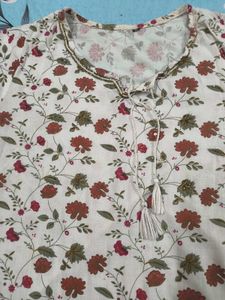 Cream And Peach Kurthi Set
