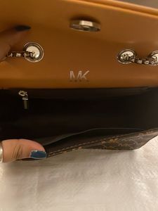 MK Sling Sale 🔥🔥🔥