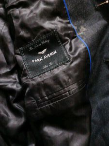 Stylish Men&#39;s Blazer