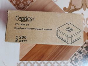 Ceptics 200 Watt Voltage Converter