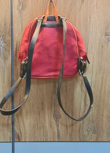 Guess Colorblock Mini Backpack