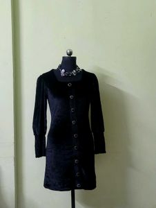 Chic Black Velvet Mini Dress