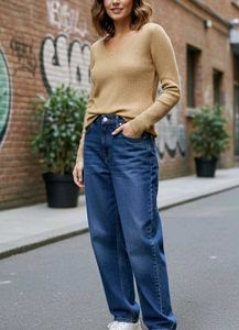 Ribbed Long Sleeve V-Neck Top