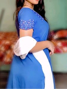 Beautiful Frock.. 💙
