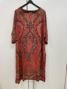 ✨Red Paisley Straight Kurti!Thrift Find🧡