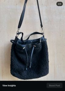 Woollen sling bag