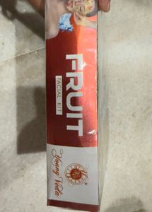 Facial kit