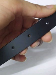 Versatile Black Sleek Belt (Bold &amp; Classy)