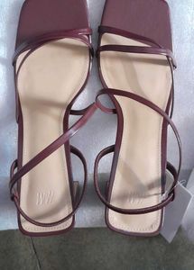Viral Cherry Red🍒 Strappy Heels