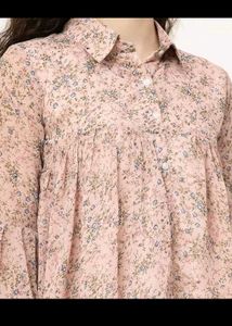 Women&#39;s Floral Print Flared Top