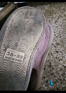 Pink Warm Slippers In 5:5 -6 Size For Women