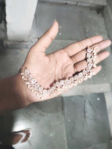 Elegant Floral Necklace