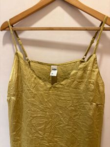 Beautiful Cami Top With Scalloped Detailing