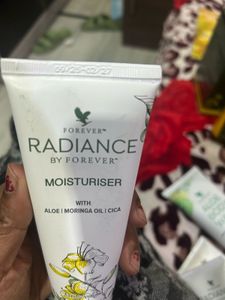 Forever Radiance Moisturizer