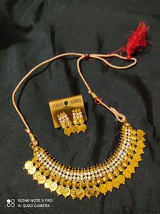 Beautiful necklace set