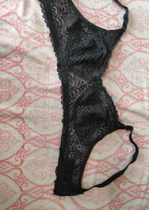 Black Lace Bra and Panty Set