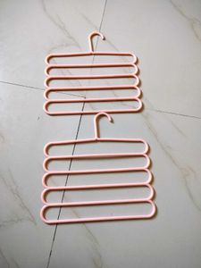 Multi-level Hanger