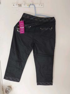Capri Pants