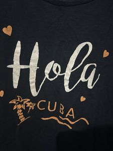 Hola Cuba Graphic Tee