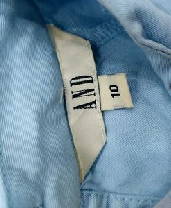And Blue Top