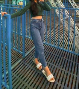 women jeans