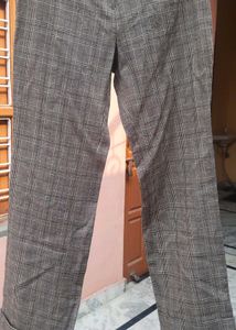 4 Beautiful Korean Pants Only In Just 250 Rs.