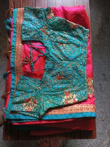 saree with blouse