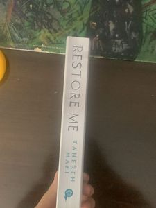 Restore Me - Tahereh Mafi