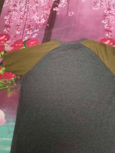 zudio t shirt
