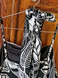 Tokyo talkies Midi dress