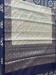 Banarasi Zari Saree With Blouse Piece.
