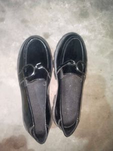 SALE🥳 Black Loafers