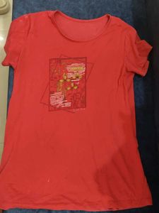 Red Tshirt