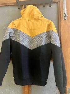Madame Brand Stylish Colorblock Hoodie