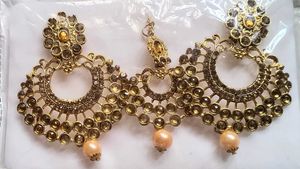 Indian Style Earring and Tikka Set