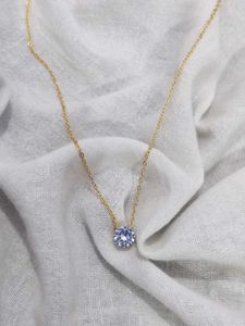 Golden Elegant Solitaire Necklace