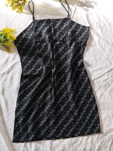 fency sleevlesss kurti short