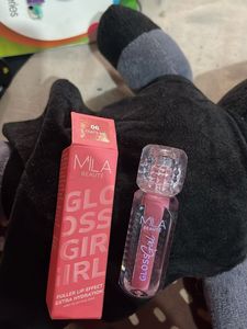 MILA Beaute Lipstick