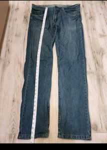 sc3754 Sabrin Jeans size 36