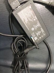 HP 65W AC Adapter For Laptop