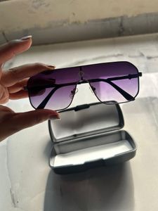 Stylish Aviator Sunglasses