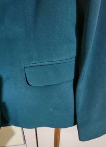 VAN HEUSEN Lead Lady Blazer