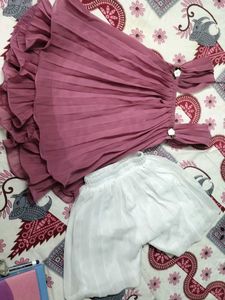 Aline Top And Shorts Set