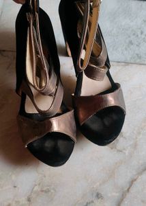 Shimmery Heel Sandals