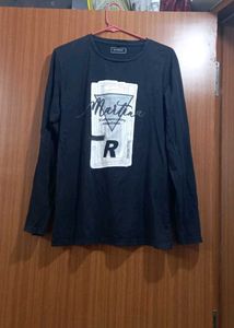 Black Tshirt