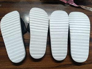 Black &#39;Style&#39; Slides - Size 7