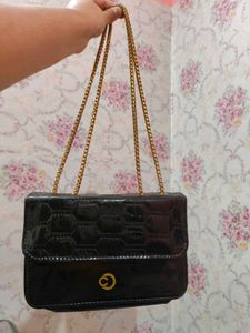 🖤Caprese Black Slingbag