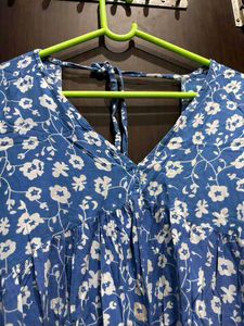 Floral Blue Tunic Top